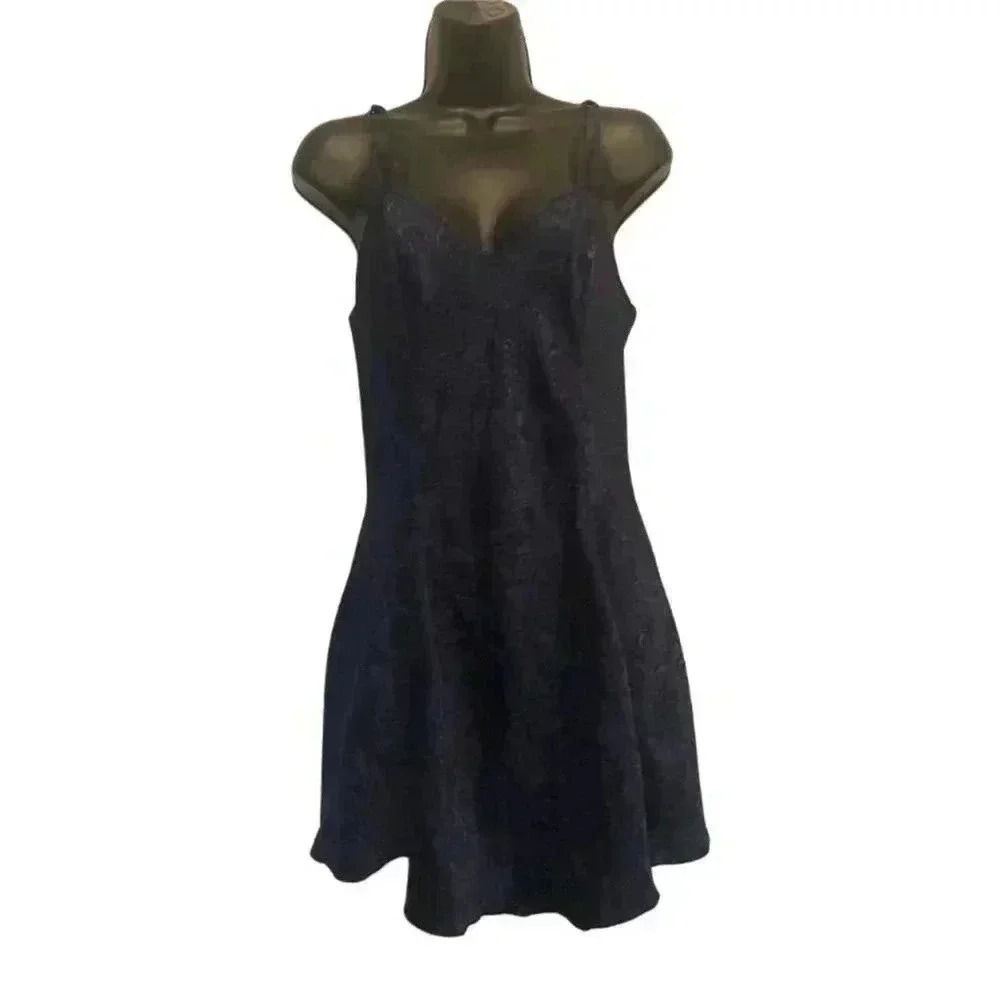 Vintage Victoria’s Secret Gold Label Rare Blue Slip - size Small